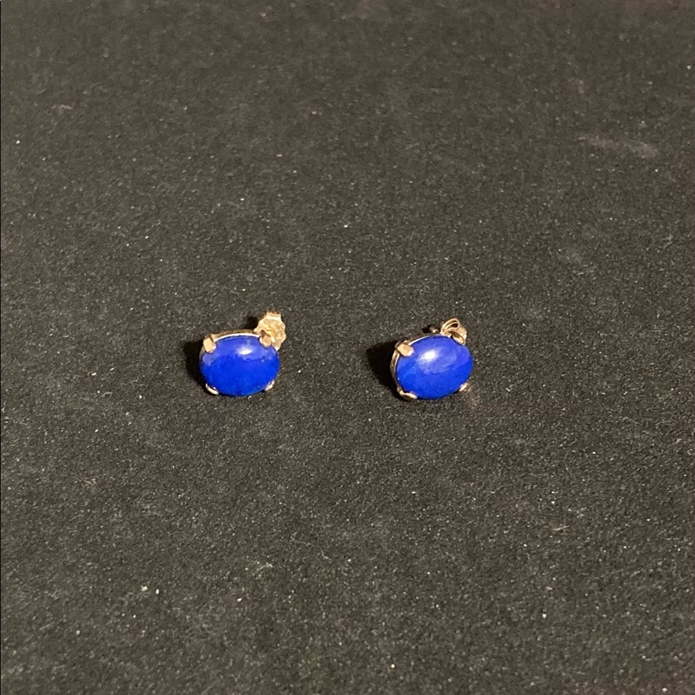 2.2 gram 14 kyg Lapis lazuli Earrings